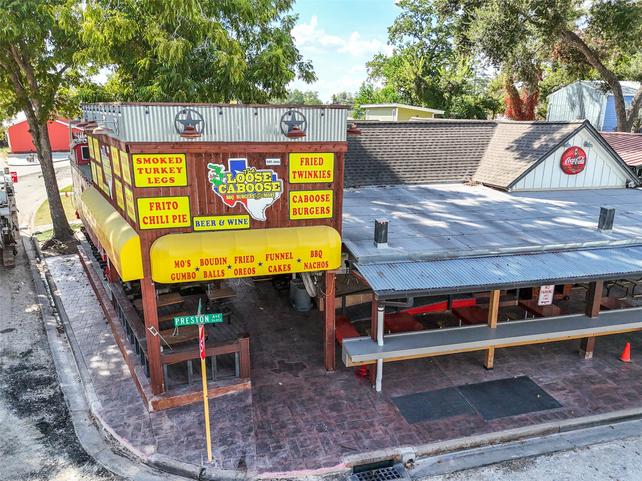 26407 Preston Avenue Spring, TX 77373 - Photo 37 of 38 a view of swimming pool with sitting area
