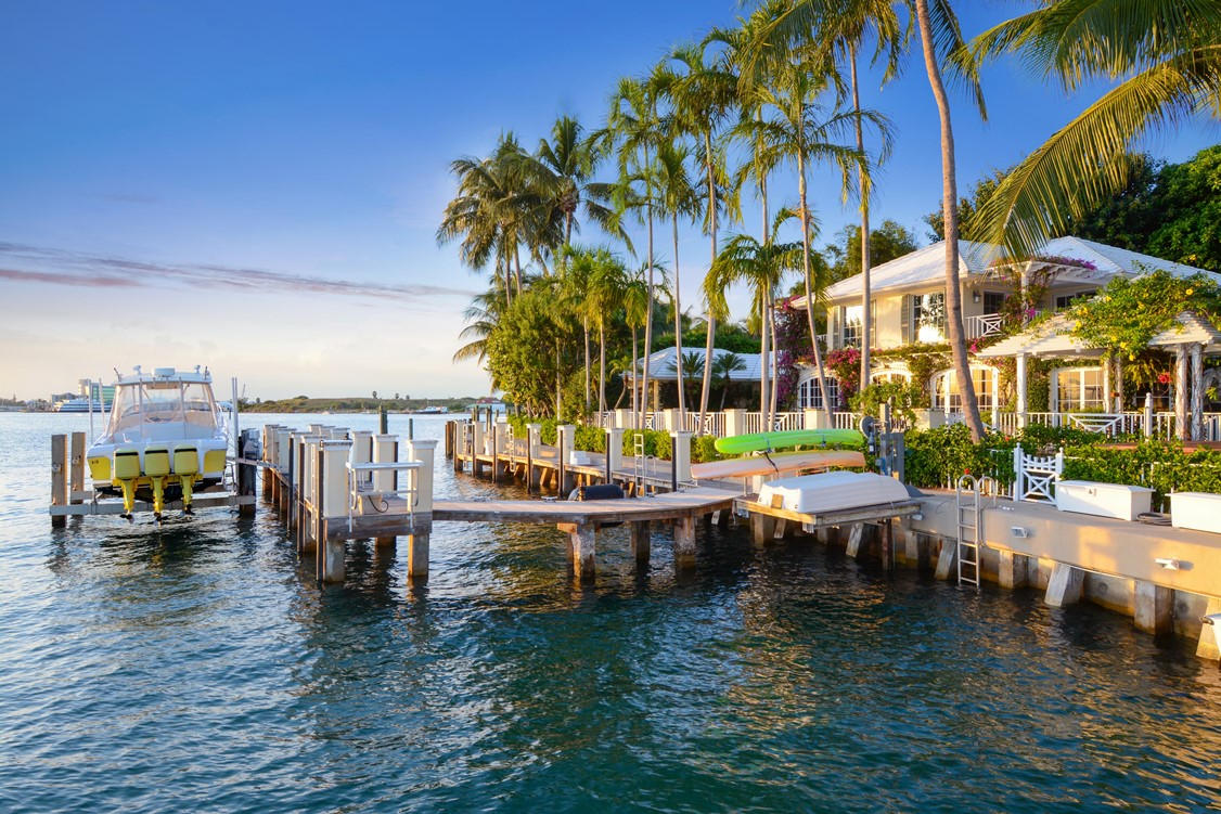 400 Caribbean Road Palm Beach, FL 33480 - Photo 40 of 45 Dock2