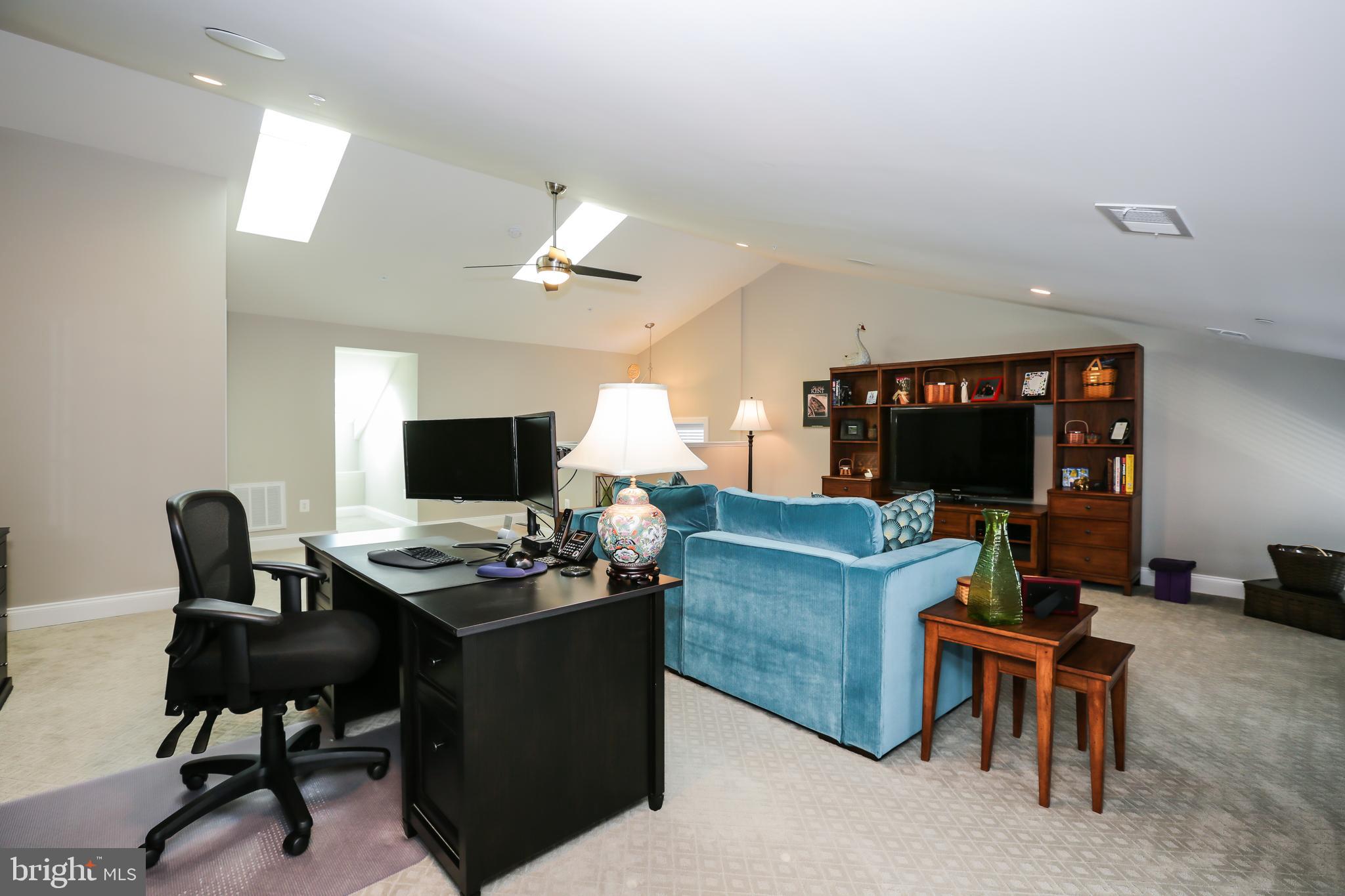 2518 Cherry Tree Road Hanover, MD 21076 - Photo 38 of 52