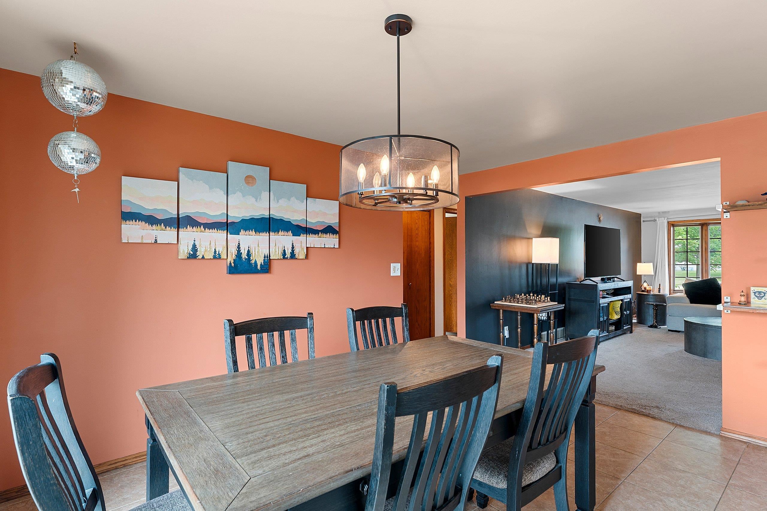 2812 Finger Road Green Bay, WI 54302 - Photo 6 of 56 Gallery Image 6