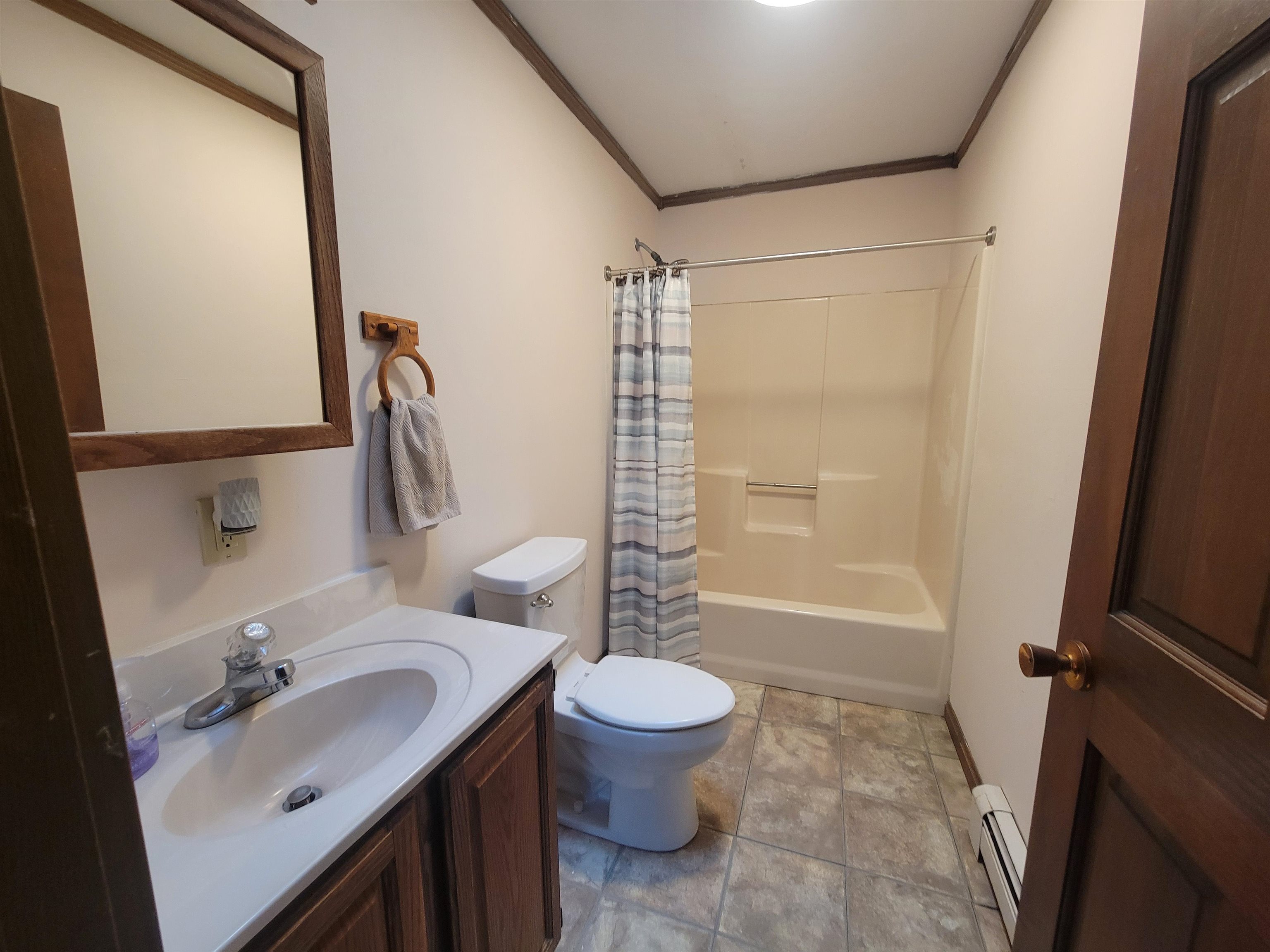 12 Chestnut Circle Loudon, NH 03307 - Photo 17 of 27