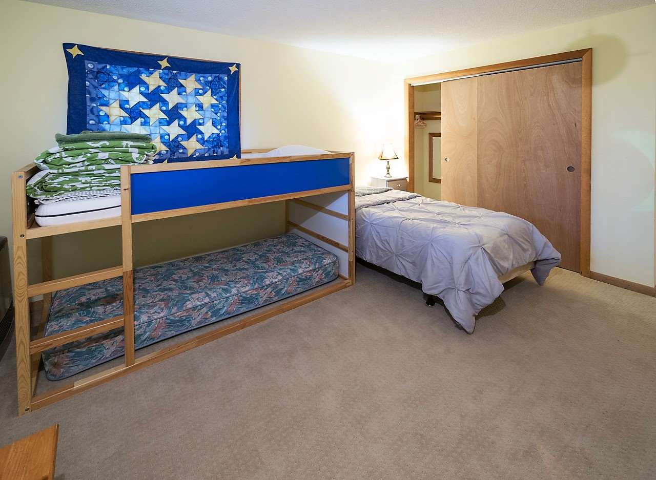 21 Judges Road Thornton, NH 03285 - Photo 17 of 22 Gallery Image 17