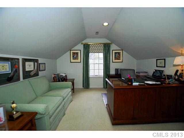 2835 Sharon View Road, Unit 283513 Charlotte, NC 28210 - Photo 13 of 16 Gallery Image 13