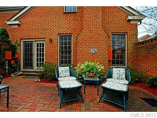 2835 Sharon View Road, Unit 283513 Charlotte, NC 28210 - Photo 3 of 16 Gallery Image 3