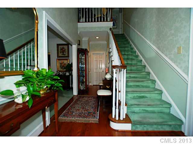2835 Sharon View Road, Unit 283513 Charlotte, NC 28210 - Photo 5 of 16 Gallery Image 5
