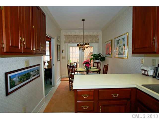 2835 Sharon View Road, Unit 283513 Charlotte, NC 28210 - Photo 9 of 16 Gallery Image 9