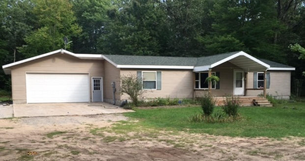 11300 Harris Road Montague, MI 49437 - Photo 1 of 14 IMG_2116