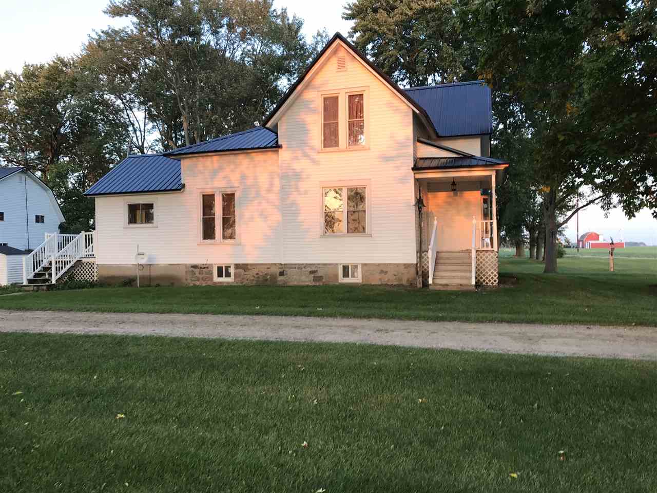 1591 East St Charles Road Ithaca, MI 48847 - Photo 4 of 69 1867569-3.JPG
