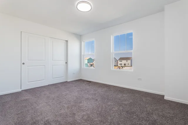 an empty room with an entryway