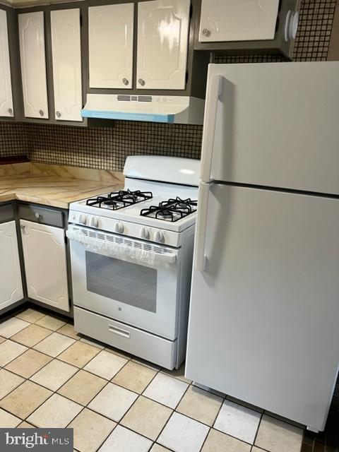 9 Springfield Road Wrightstown, NJ 08562 - Photo 4 of 7