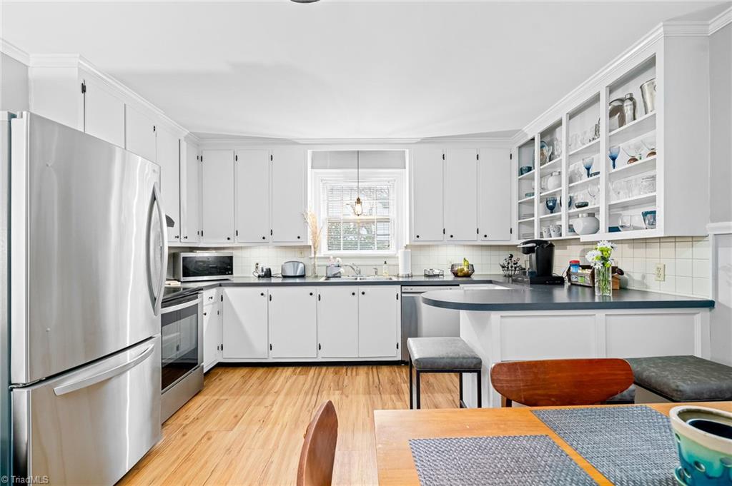 301 East Farriss Avenue High Point, NC 27262 - Photo 19 of 43