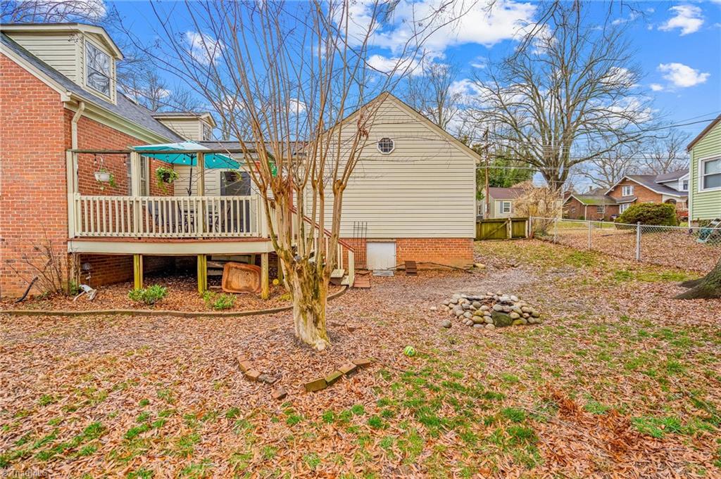 301 East Farriss Avenue High Point, NC 27262 - Photo 38 of 43