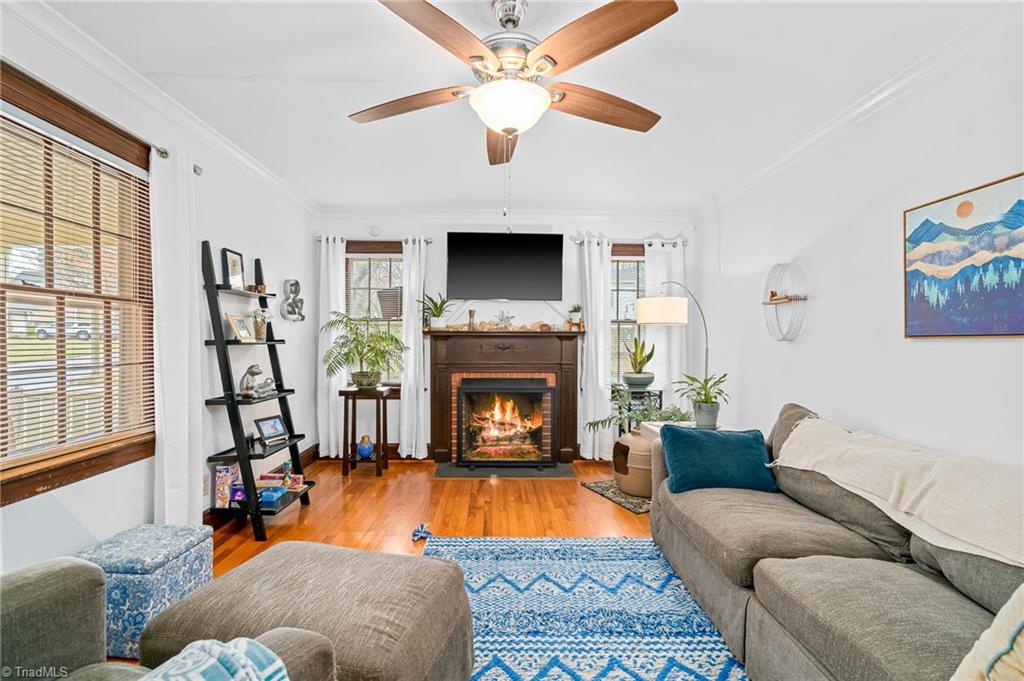 301 East Farriss Avenue High Point, NC 27262 - Photo 8 of 43