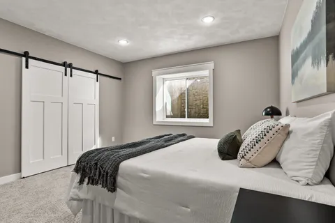 $769,900 | 3814 West Fieldwood Drive, Janesville, WI 53545