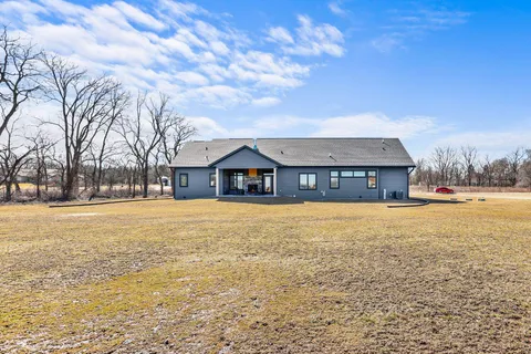 $769,900 | 3814 West Fieldwood Drive, Janesville, WI 53545