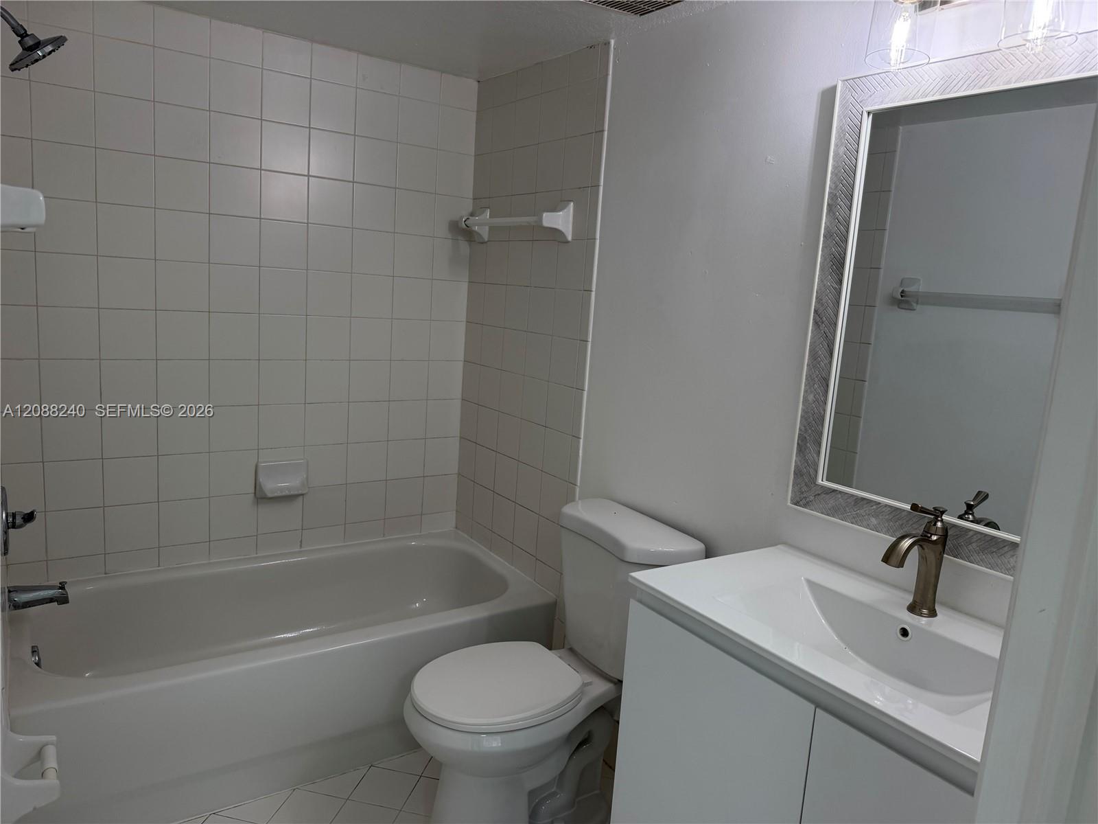 2910 Southeast 13th Road, Unit 10444 Homestead, FL 33035 - Photo 8 of 14 Gallery Image 8