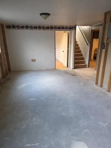 $275,000 | 1440 North Riverbend Drive, Green River, WY 82935