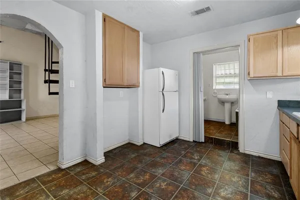 a view of a storage & utility room