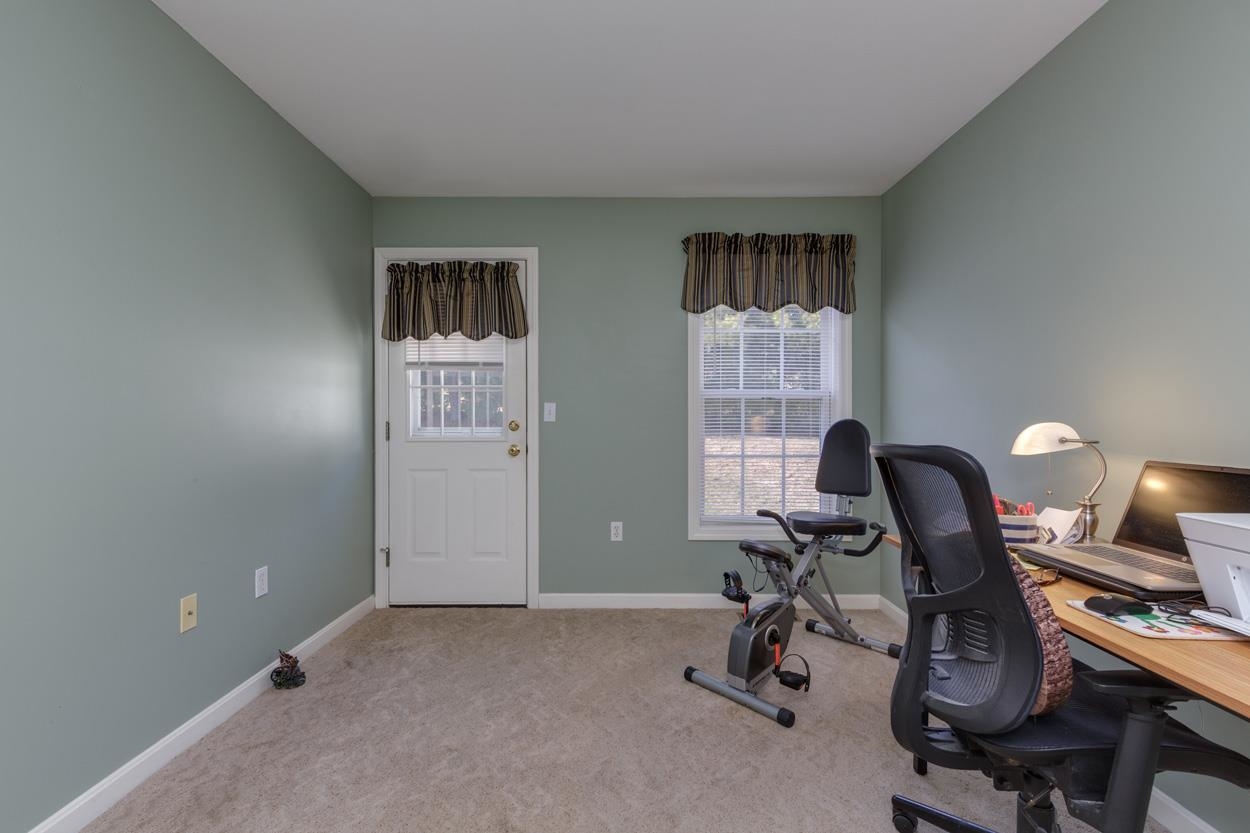 18 Pleasant Street Windham, NH 03087 - Photo 18 of 38