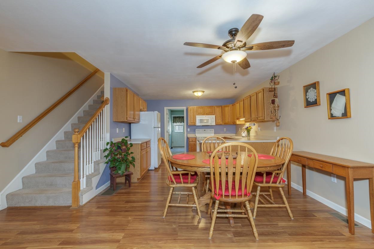 18 Pleasant Street Windham, NH 03087 - Photo 9 of 38