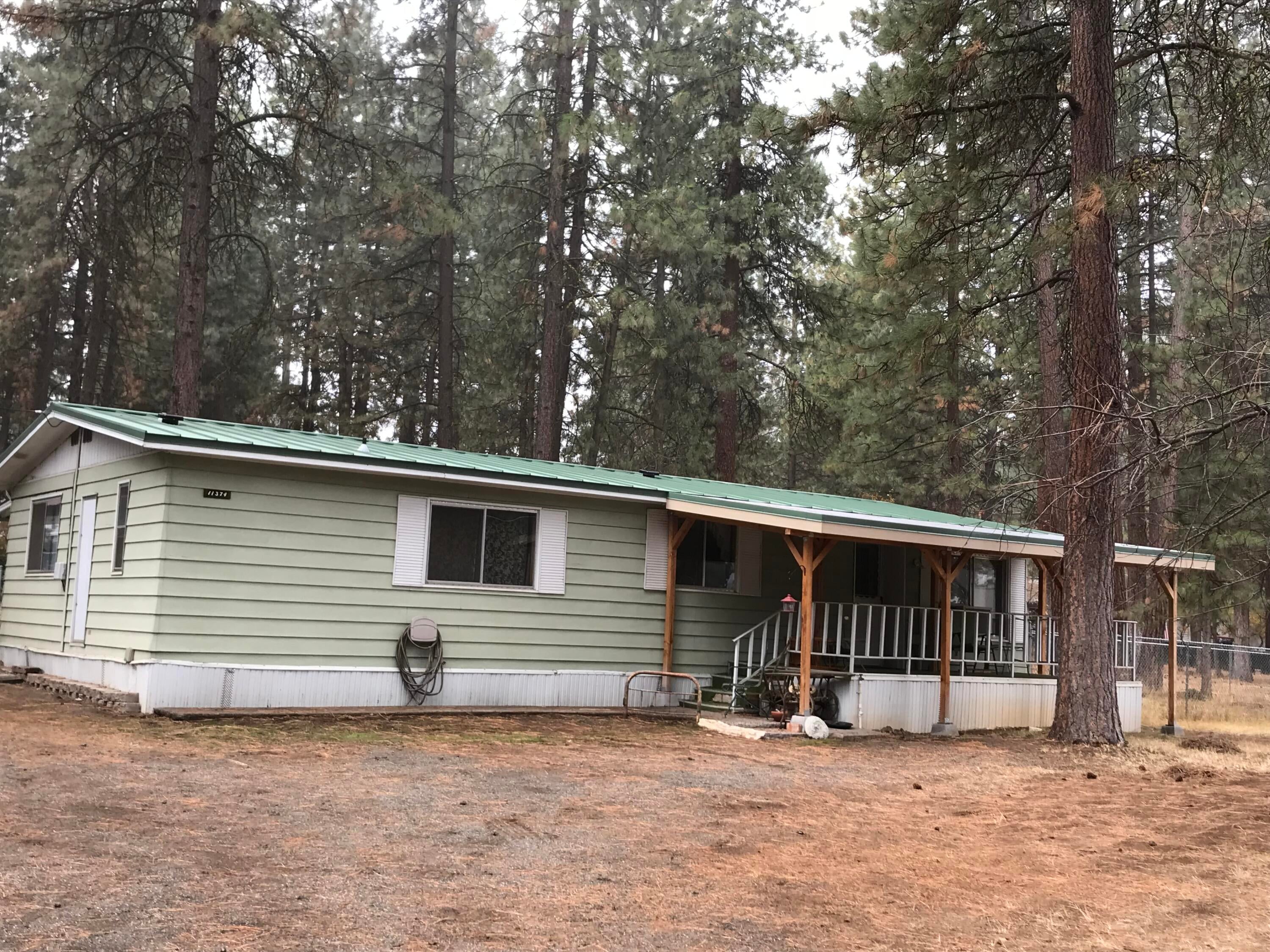 11374 Red Wing Loop Keno, OR 97627 - Photo 6 of 37 E87F967A-1186-4286-9F25-CA71E58AA18D