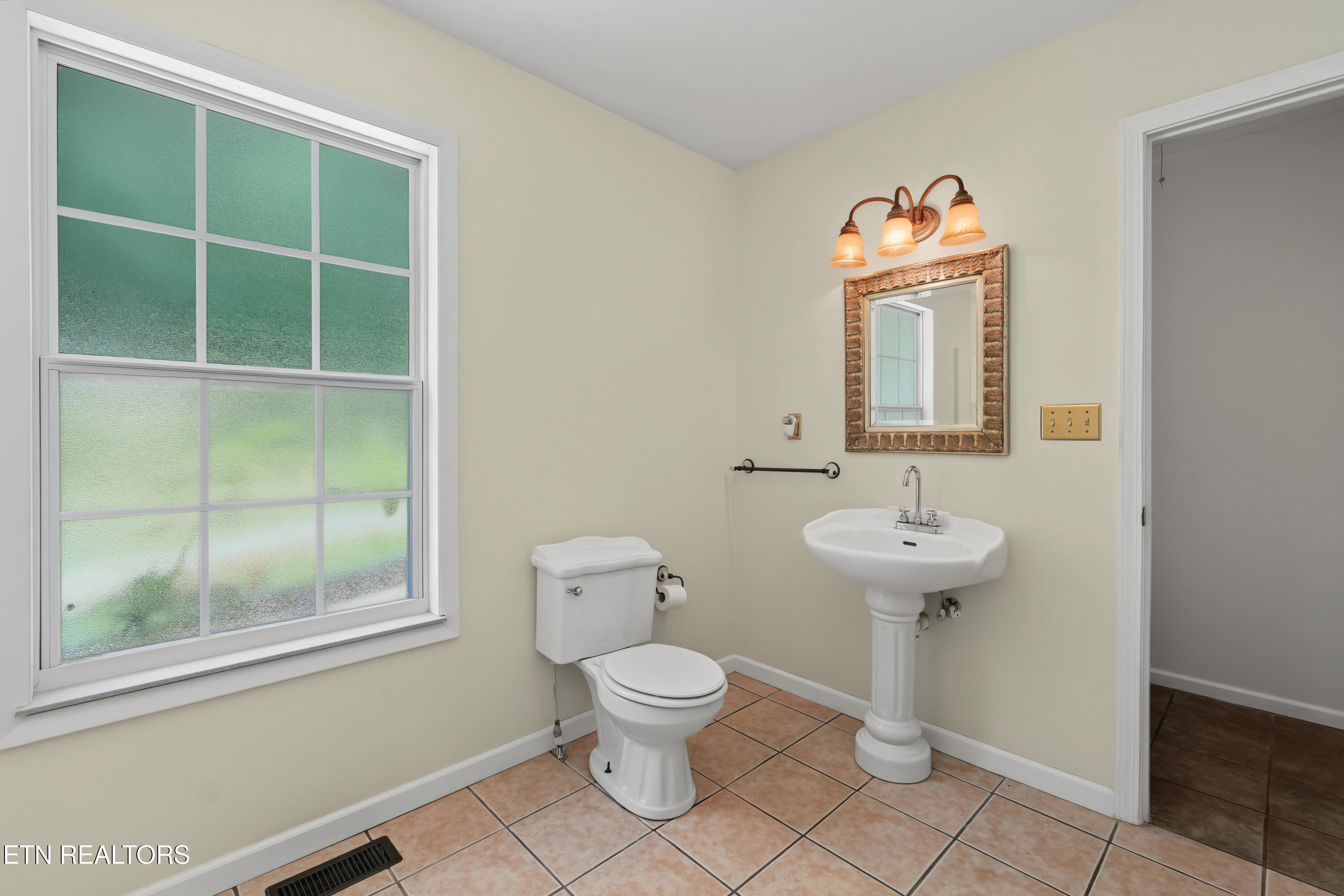 7712 Berry Williams Road Townsend, TN 37882 - Photo 20 of 28 DSC03781-2