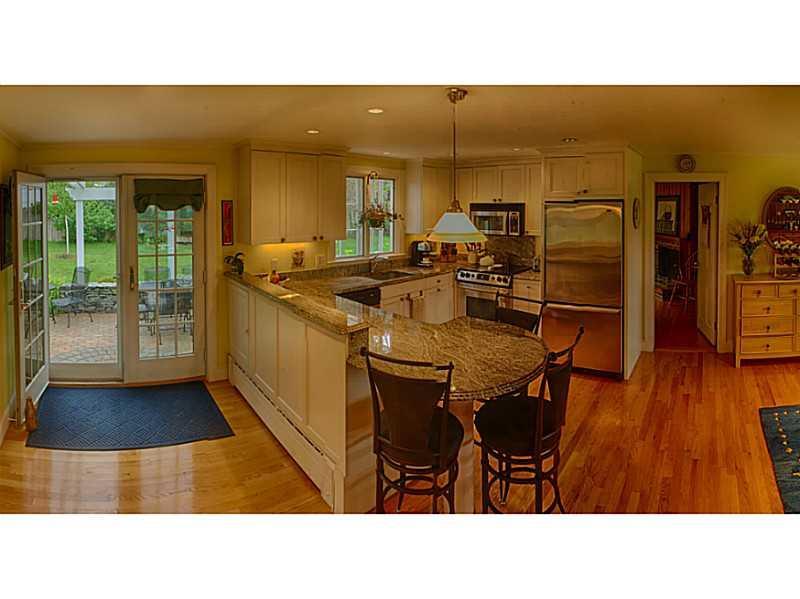 8 Sea Cove Road Cumberland Foreside, ME 04110 - Photo 3 of 17 Kitchen. Granite counters and...