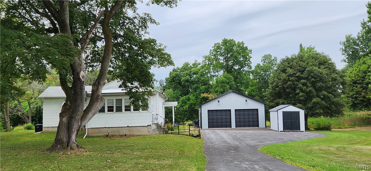 202 Lafayette Road Syracuse, NY 13205 - Photo 32 of 40 Gallery Image 32