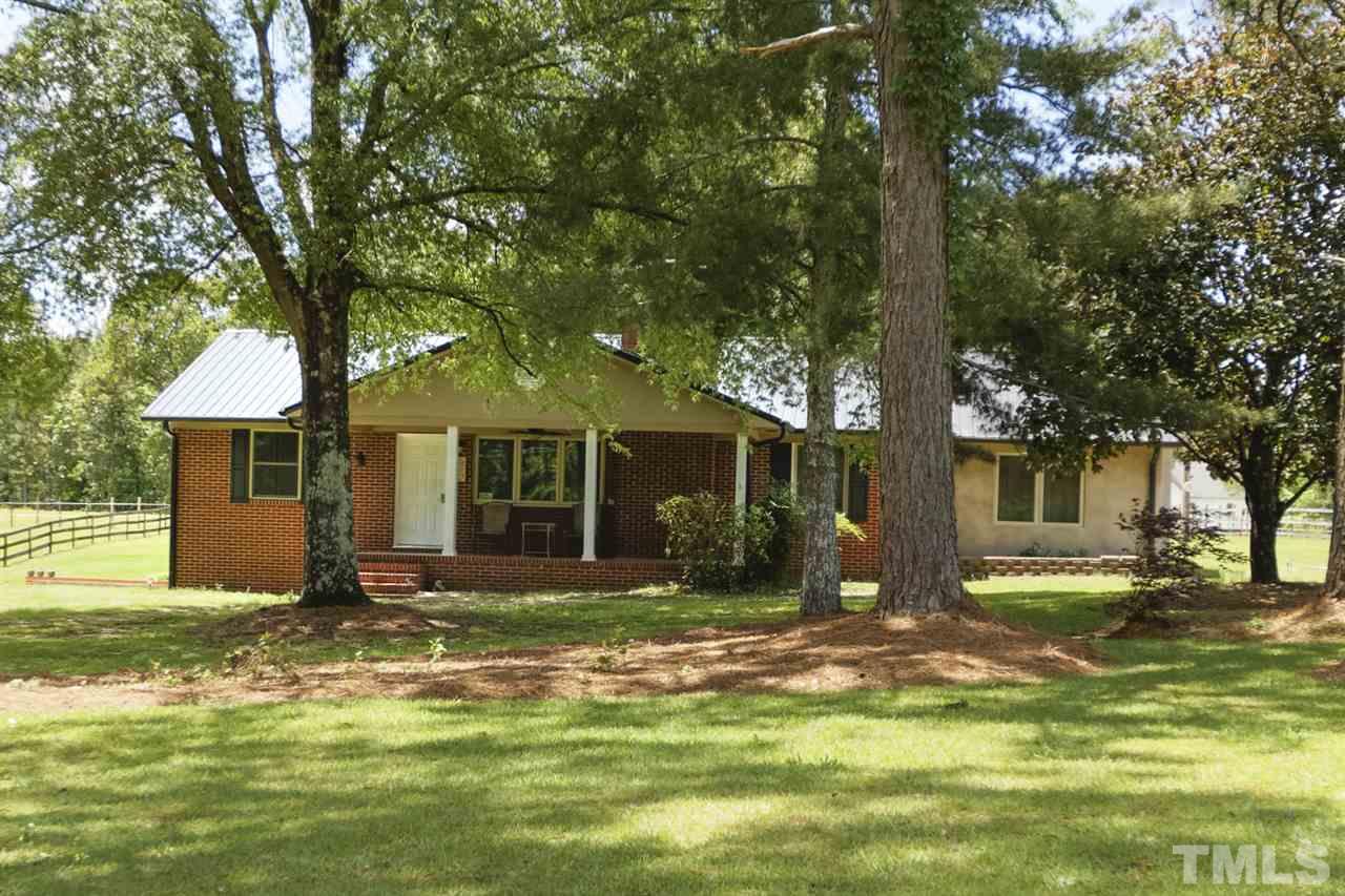 342 Temple Road Bunnlevel, NC 28323 - Photo 3 of 30