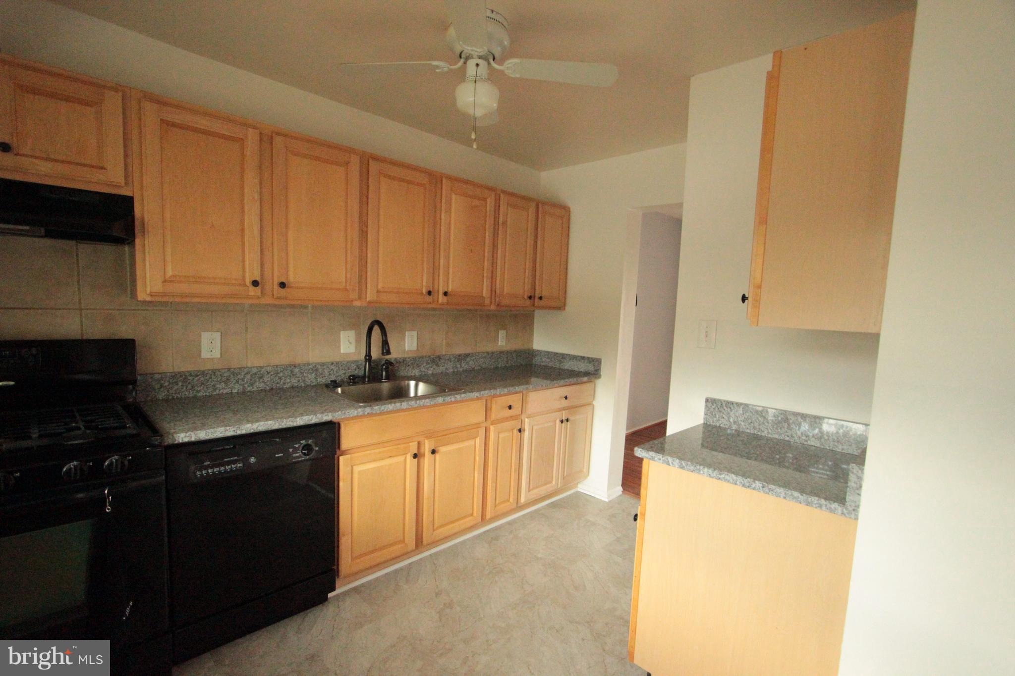 2328 Sun Valley Circle, Unit 1K Silver Spring, MD 20906 - Photo 3 of 23 Kitchen