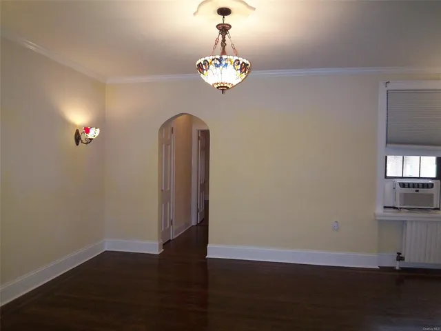 $2,350 | 61 East Grand Street, Unit 4A, Mount Vernon, NY 10552