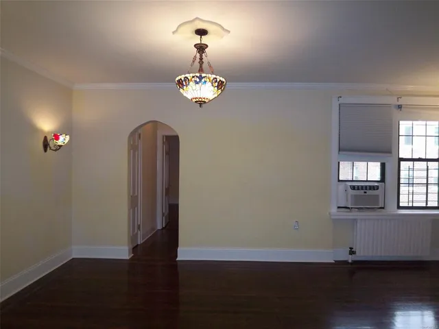 $2,350 | 61 East Grand Street, Unit 4A, Mount Vernon, NY 10552