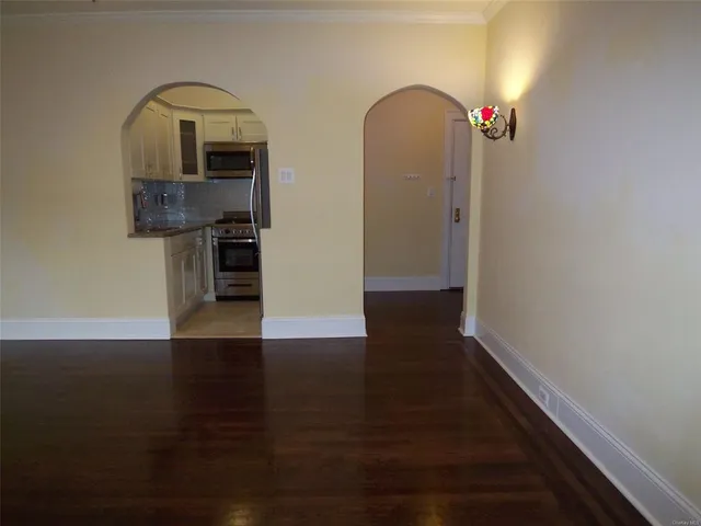 $2,350 | 61 East Grand Street, Unit 4A, Mount Vernon, NY 10552