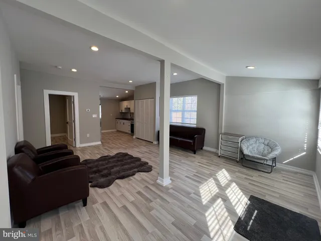 $2,200 | 33 Old US Highway 1, Stafford, VA 22554