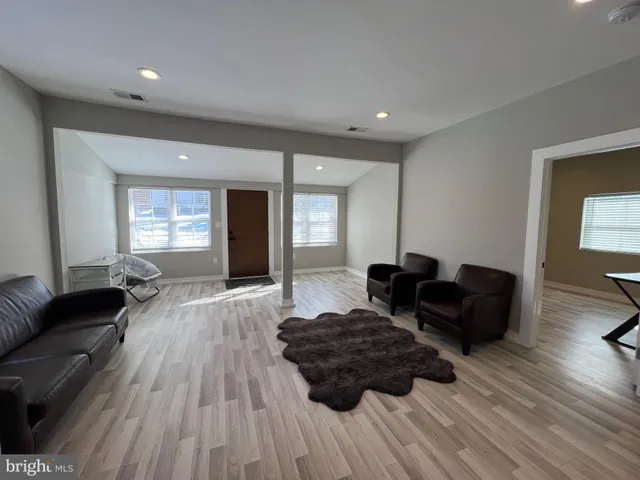 $2,200 | 33 Old US Highway 1, Stafford, VA 22554