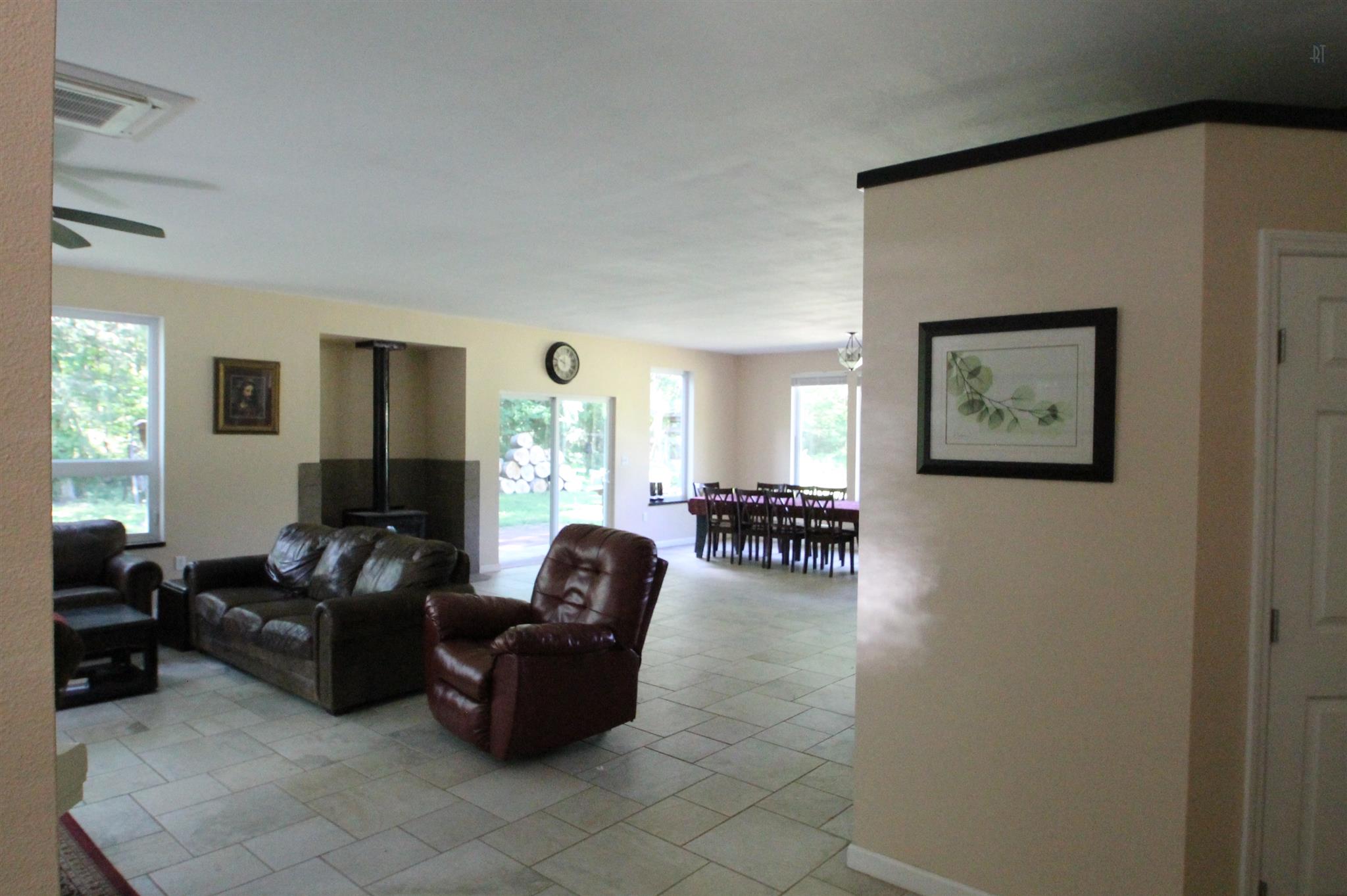 714 Coleman Road Murfreesboro, TN 37127 - Photo 2 of 18 Gallery Image 2
