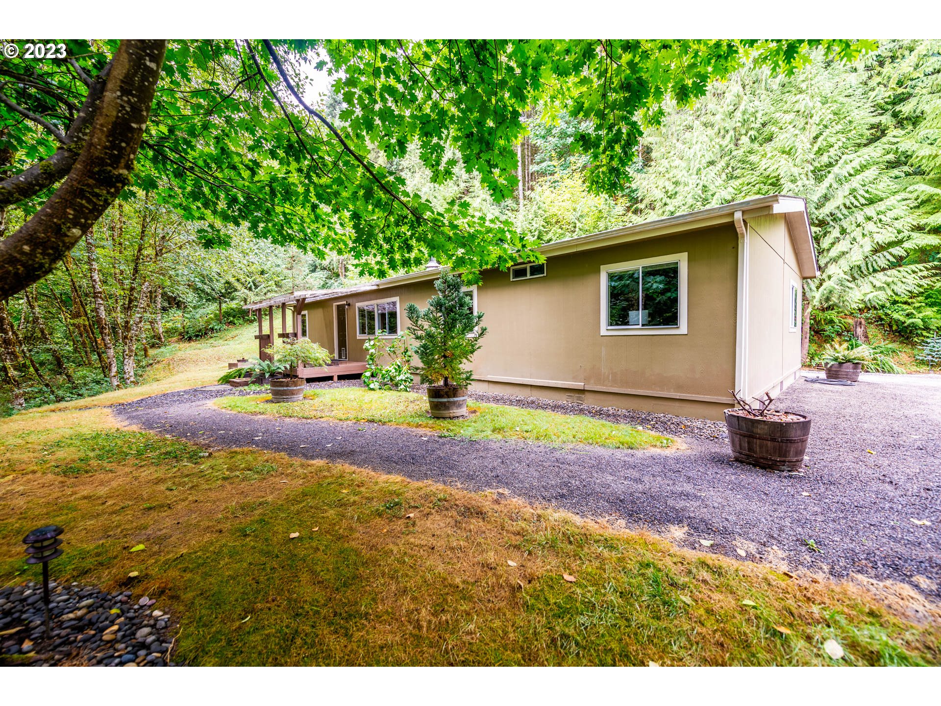 611 Modrow Road Kalama, WA 98625 - Photo 2 of 37 Gallery Image 2