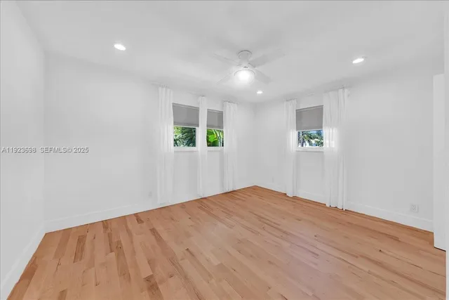 $5,950 | 348 Palm Street, Hollywood, FL 33019