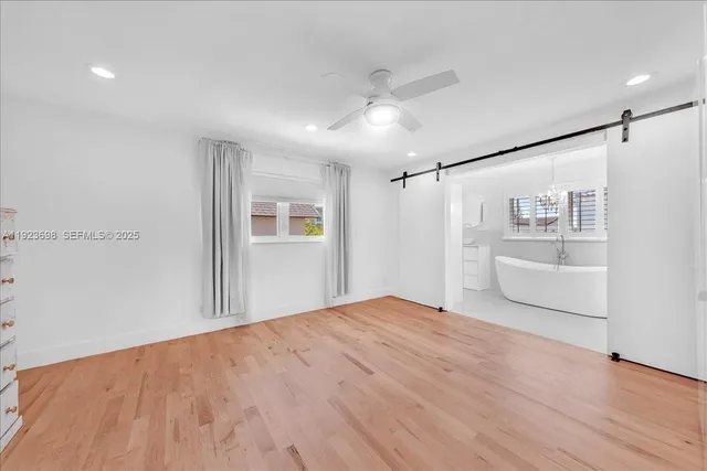 $5,950 | 348 Palm Street, Hollywood, FL 33019