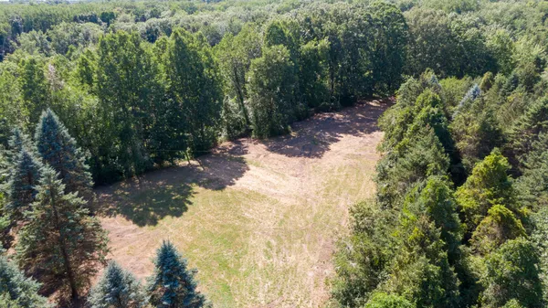 $545,000 | 16800 Riverside Dr Union, Union Pier, MI 49129