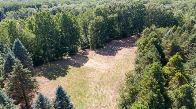 $545,000 | 16800 Riverside Dr Union, Union Pier, MI 49129