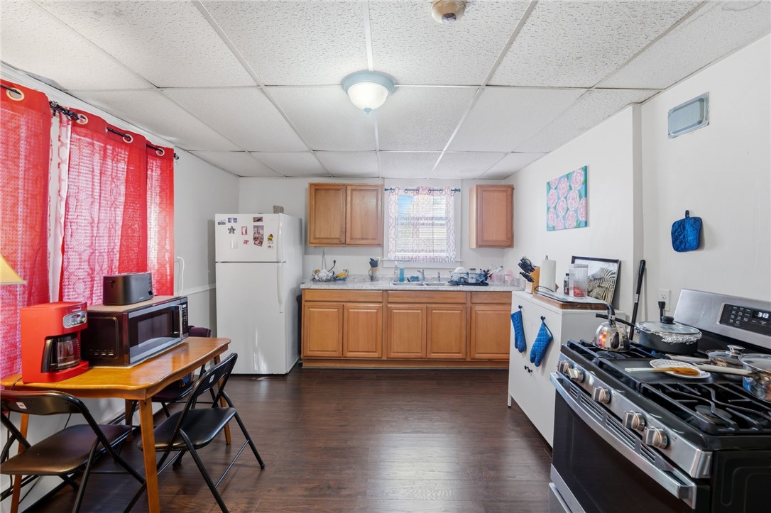 271 Coe Street Woonsocket, RI 02895 - Photo 12 of 18