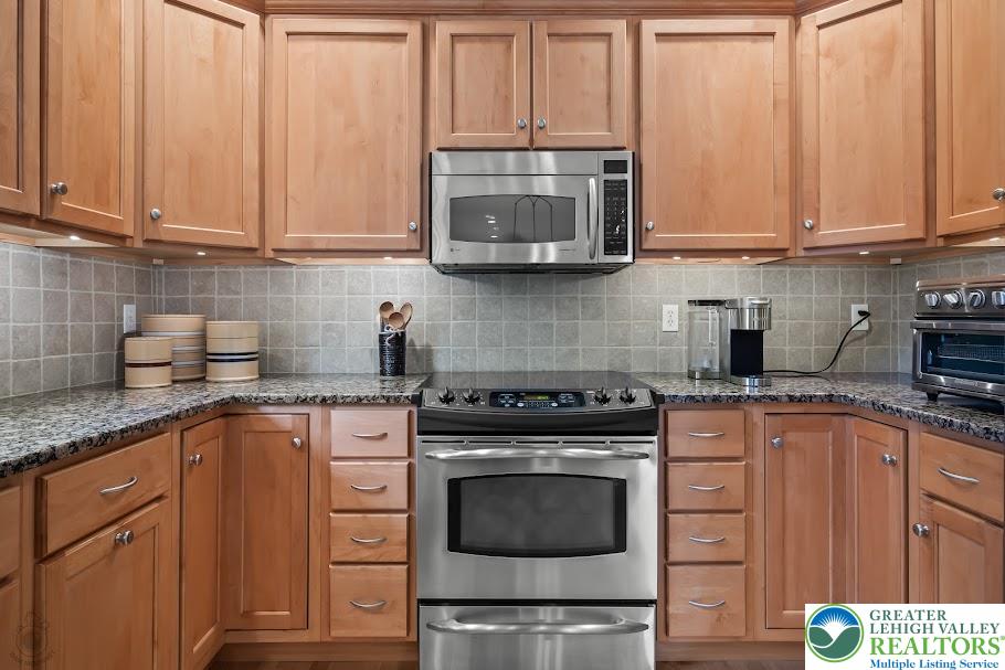 6516 Germans Corner Road Germansville, PA 18053 - Photo 8 of 29