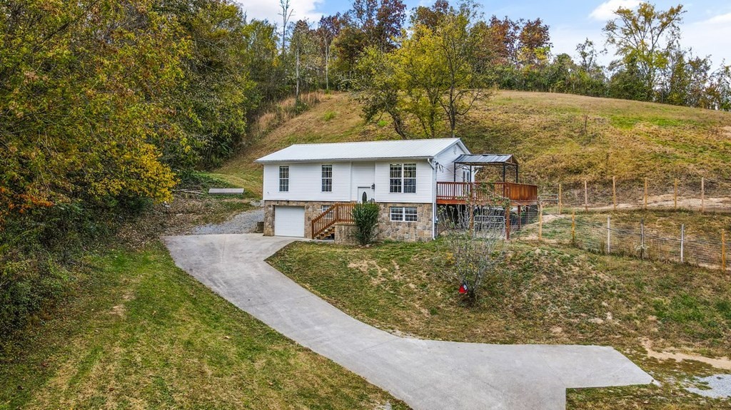 915 Cedar Springs Valley Road Sevierville, TN 37876 - Photo 32 of 39 Gallery Image 32