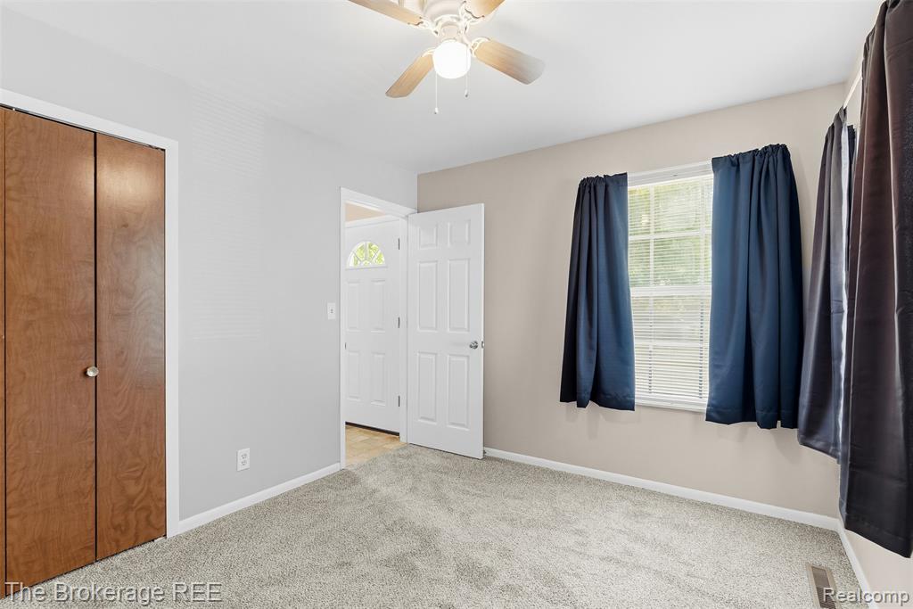 6509 Silver Lake Road Linden, MI 48451 - Photo 11 of 43