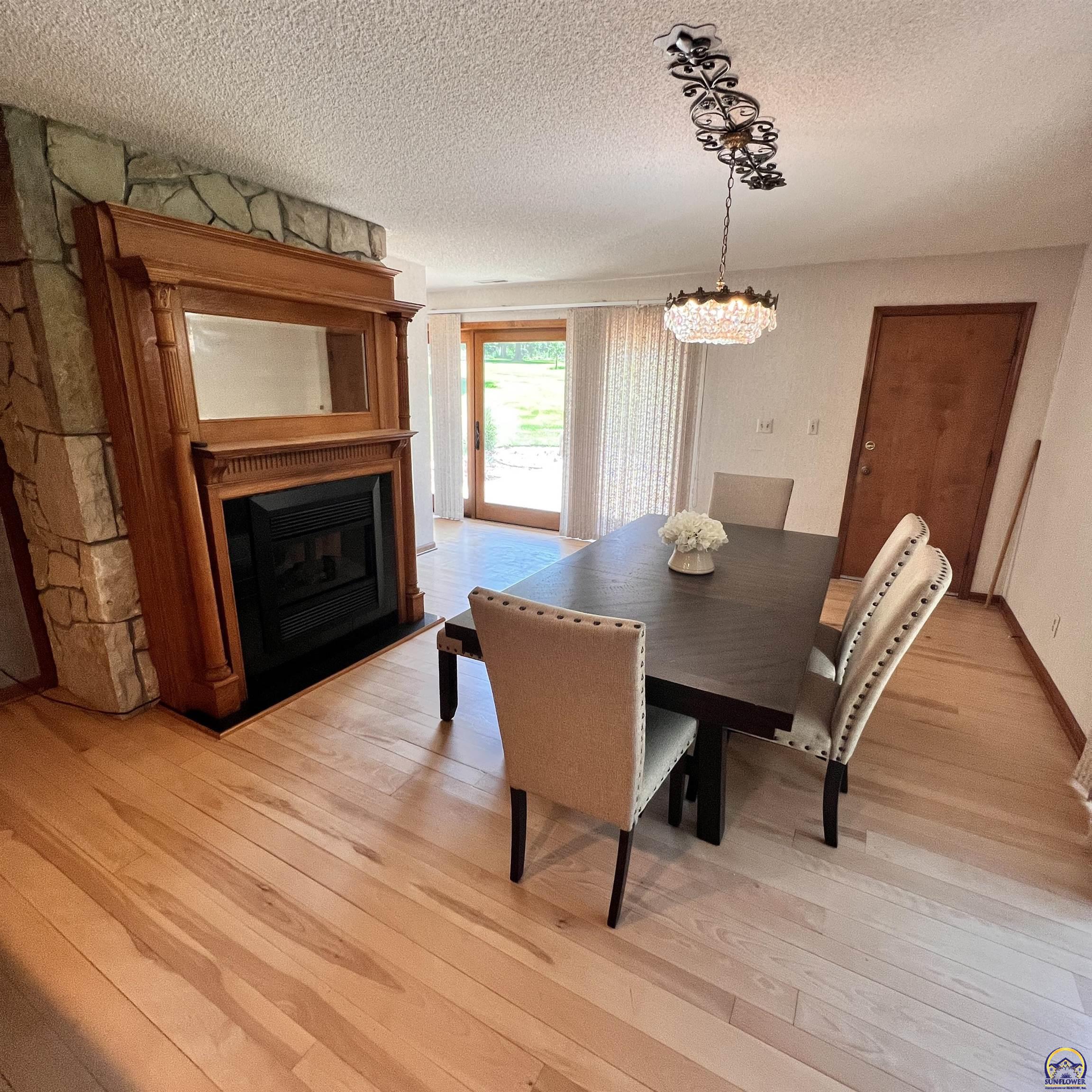 3840 Northeast Kimbal Road Topeka, KS 66617 - Photo 15 of 32