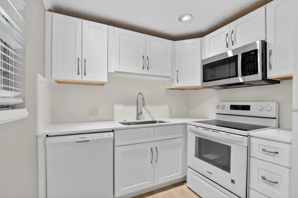 $1,875 | 277 Brighton G, Unit G, Boca Raton, FL 33434