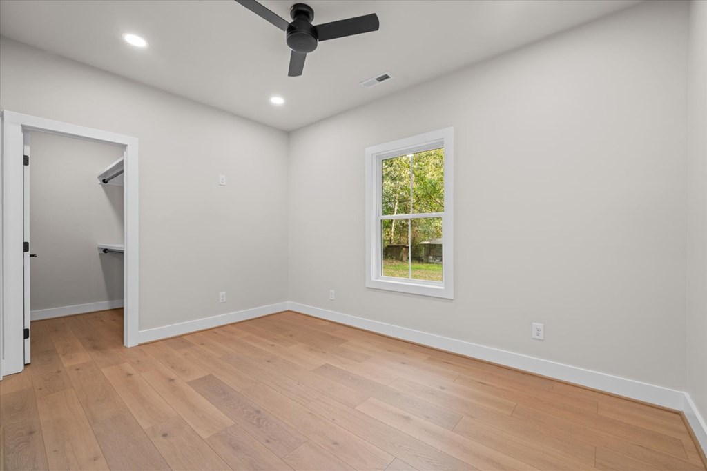 407 Dawnville Road Dalton, GA 30721 - Photo 37 of 52