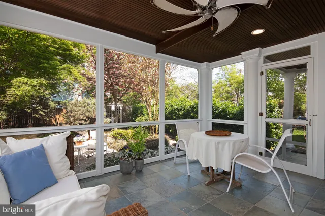 $499,000 | 9 West End Avenue, Cambridge, MD 21613