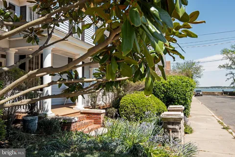 $499,000 | 9 West End Avenue, Cambridge, MD 21613